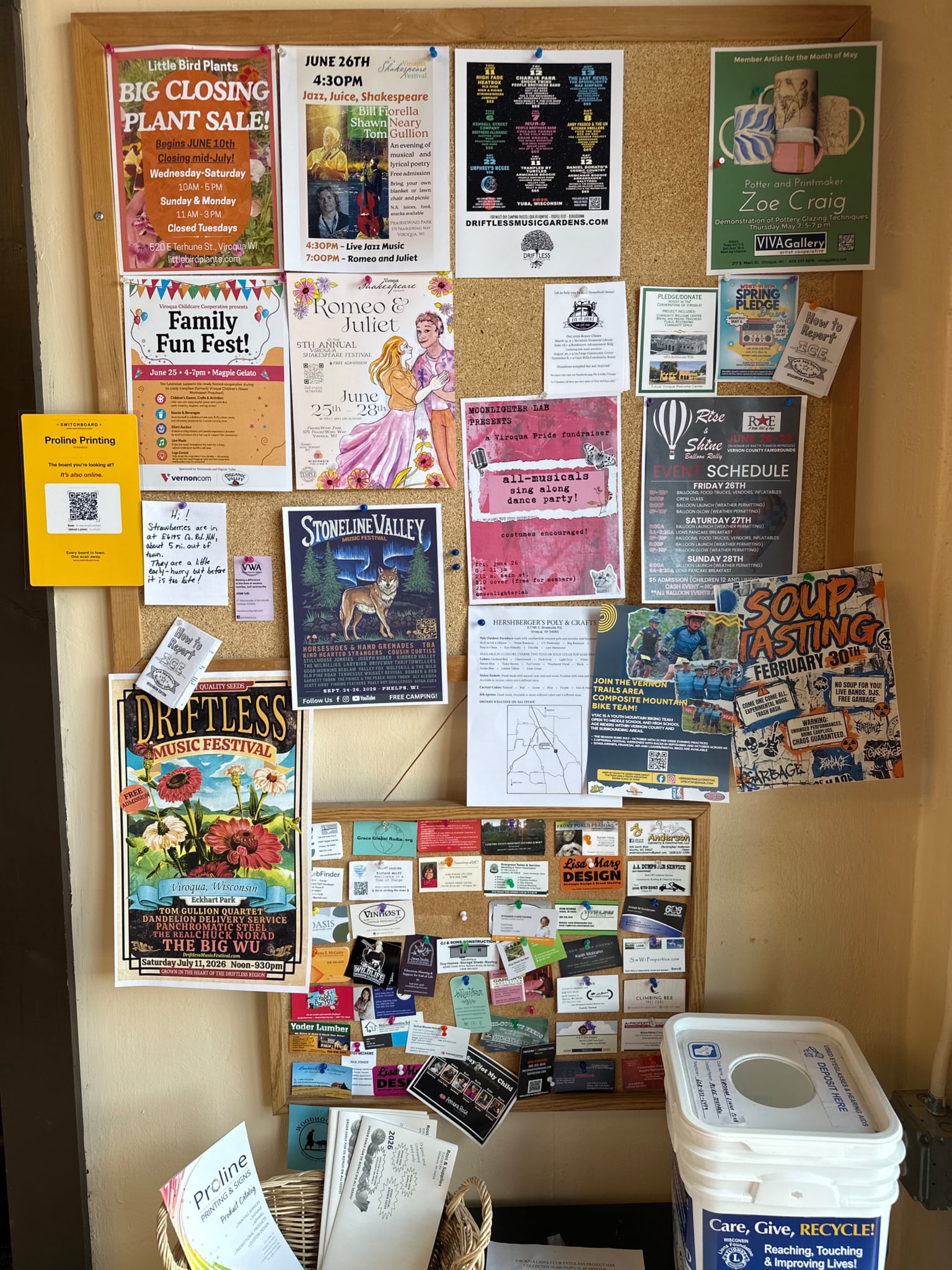 Proline Printing bulletin board