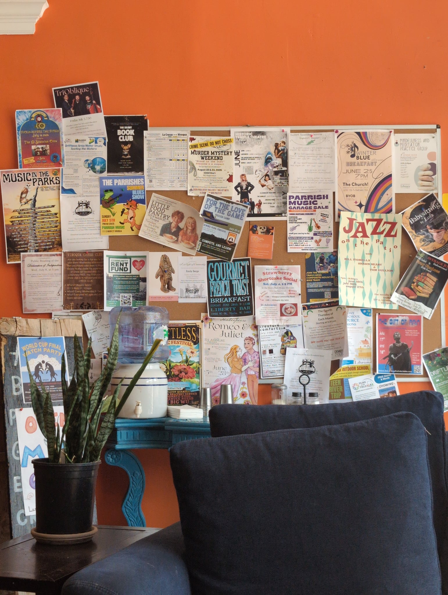 Magpie Gelato bulletin board